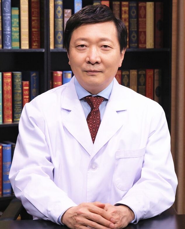 Doctor Urologist Andrei Rosete